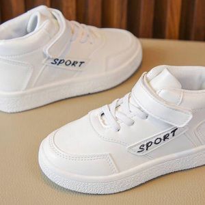 Kids White Sports Shoes New w Tags